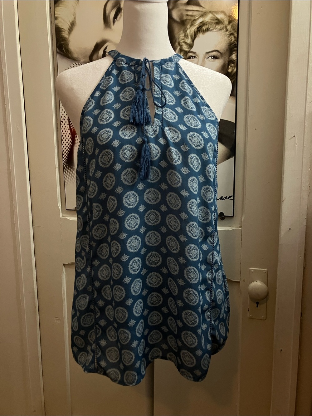 Sleeveless Blue Halter Tassel-Trimmed Printed Camisole